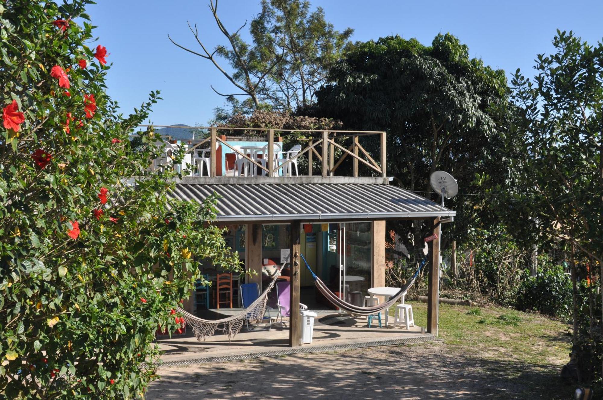 Paikea Hostel Praia Do Rosa Kültér fotó